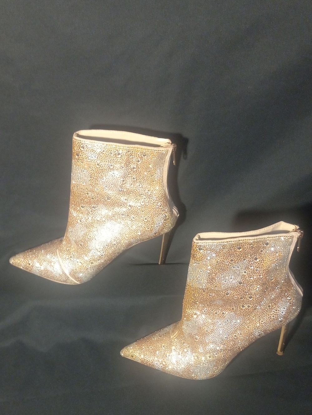 Steve Madden - Picture 3 of 6